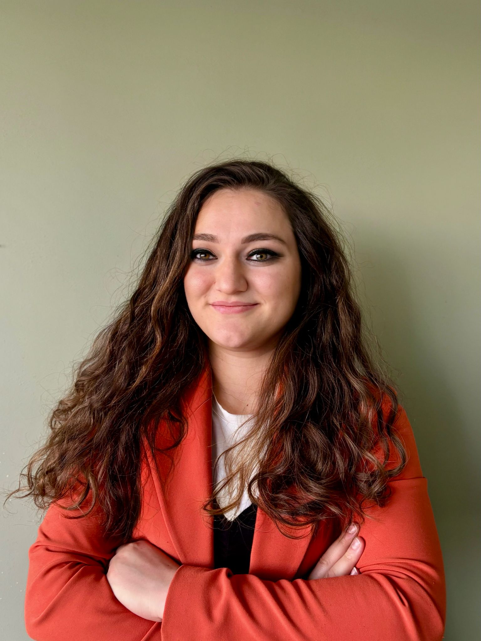 Merve KARAASLAN Kurum Müdürü (Doktorant Özel Eğitim Öğretmeni)